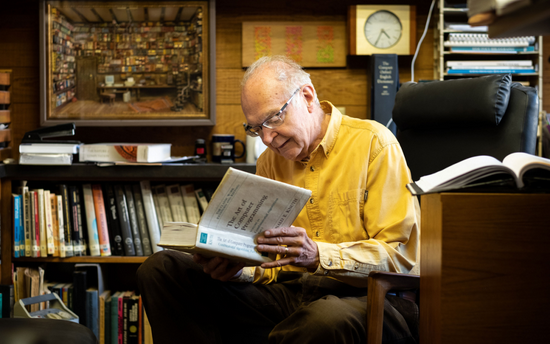 ▼ 图丨Donald Knuth