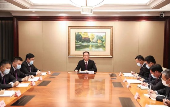 恒大汽车公告：2年亏了840亿 总负债超1800亿