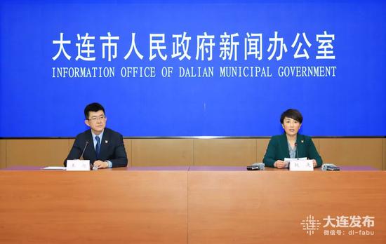 大连：新冠病毒全基因组测序结果显示传播源来自国外