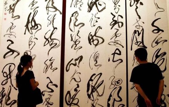 2006年，唐双宁的“毛泽东长征诗词”草书作品亮相中国美术馆。