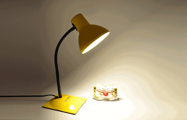 哪款“护眼灯”品质更好？哪款更适合你家小朋友？