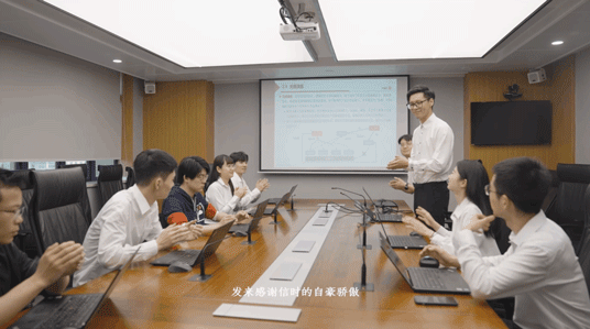 ▲过往不恋、当下不杂、未来不惧