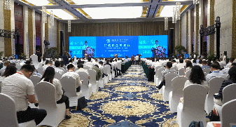 陈东升在家乡的48小时