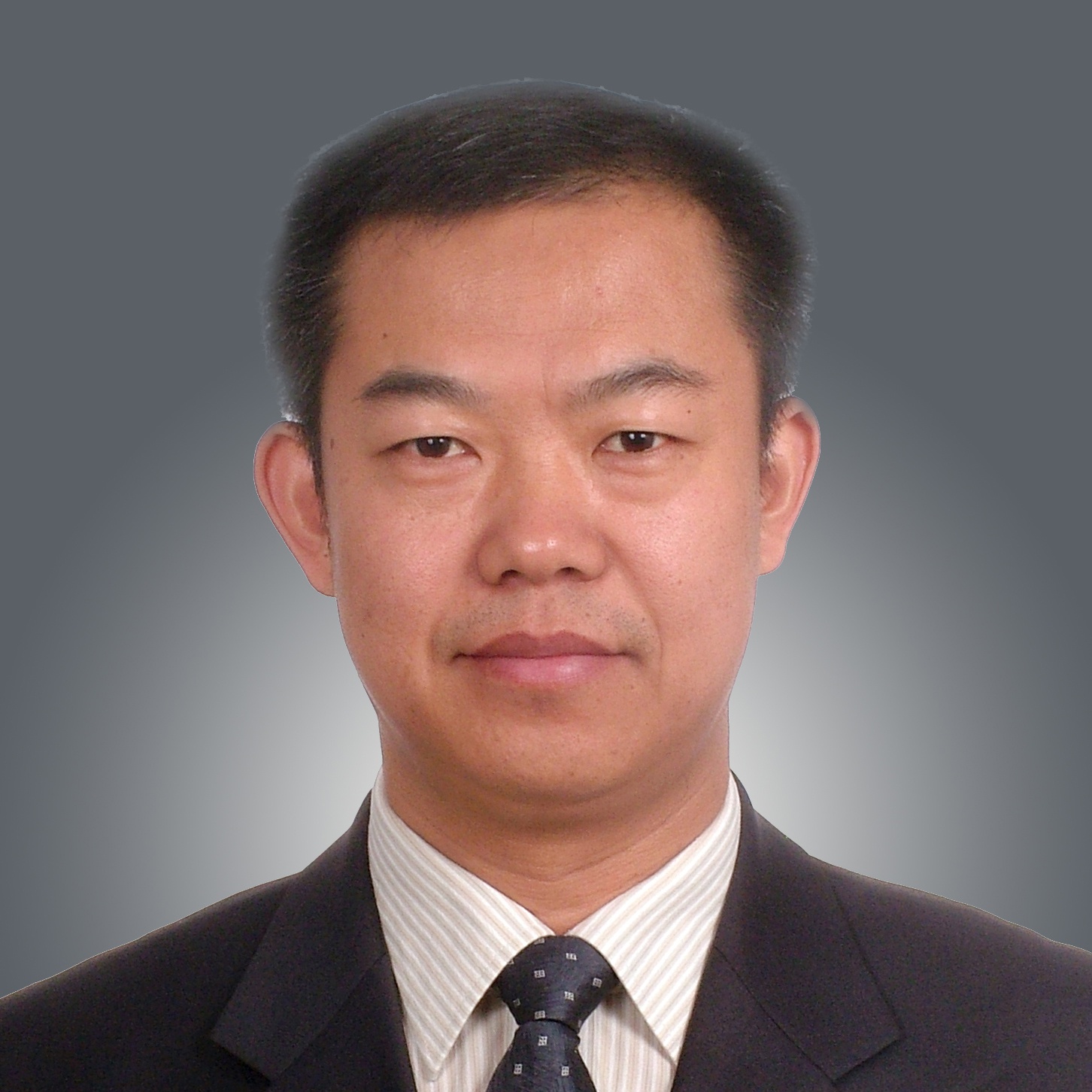 张圣平北大光华管理学院 副院长