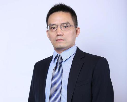 董忠云博士  中航证券首席经济学家