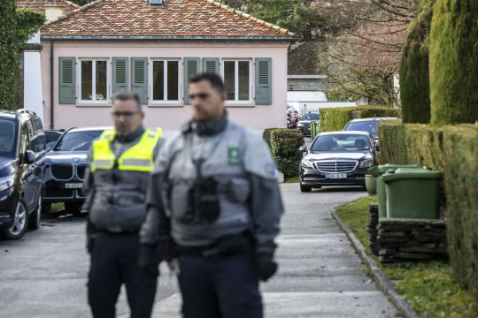 抖音购买播放量，如何快速提升视频热度？