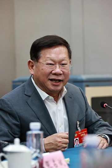 “全国政协委员\富力集团董事长张力: