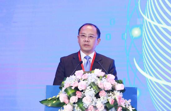 国信证券总裁邓舸：科技浪潮下的金融使命