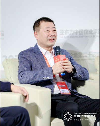 飞鹤冷友斌:要做大爱,要做责任,要做善事_新浪财经_新浪网