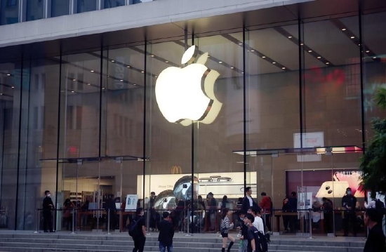 拍卖网|消息称苹果放慢招聘速度：辞退约100名合同工