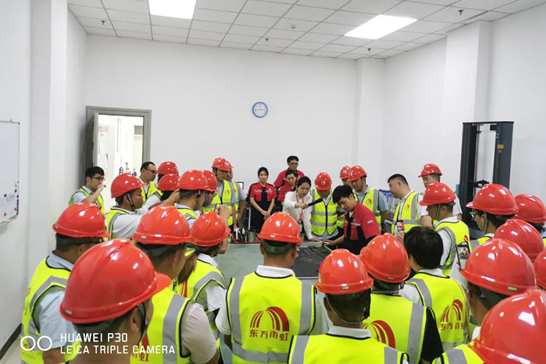 东方雨虹召开金牌合伙人提升培训大会