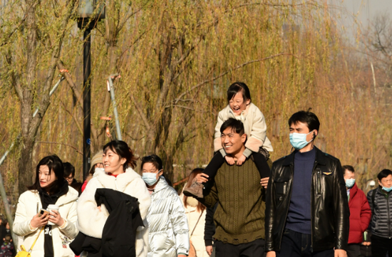 元旦假期杭州接待外地游客176万人次 恢复至同期七成