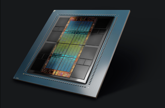 AMD推出重磅AI芯片挑战英伟达 对该行业前景的预测令人瞠目