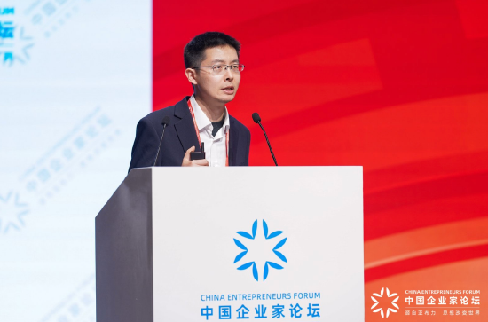 宇树科技王兴兴：预计今年人形机器人会跑得比博尔特还快