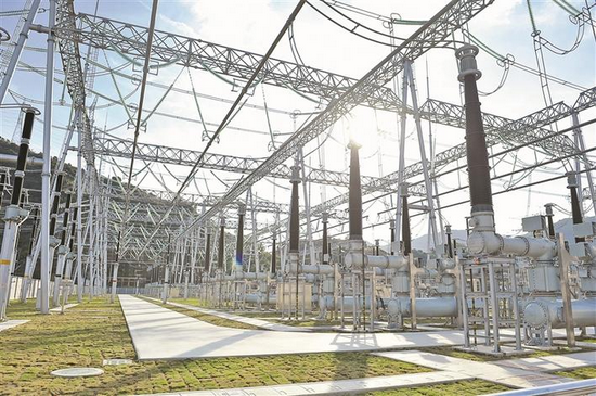图为2016年竣工投运的深圳第六座500千伏变电站(西电东送受端).