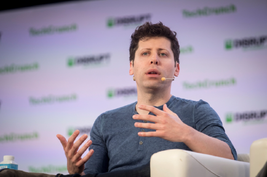 OpenAI首席执行官：ChatGPT的月增长率恢复到10%以上