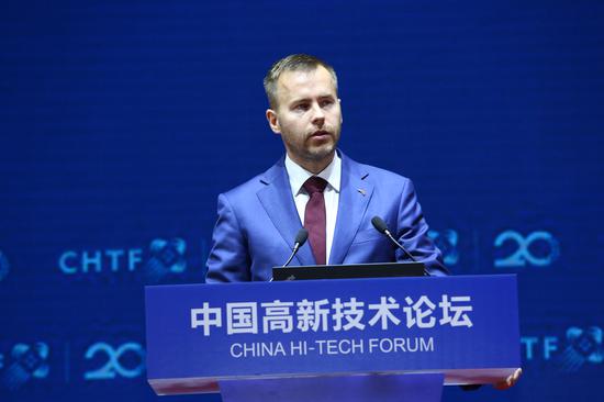 爱沙尼亚企业与信息技术部部长雷内.塔米斯特