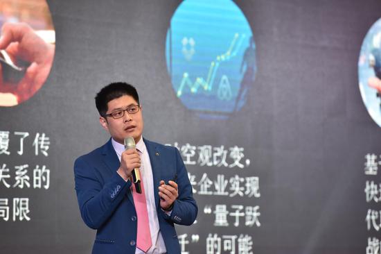 杨军:数据智能驱动新一代数字化转型创新_手机新浪网