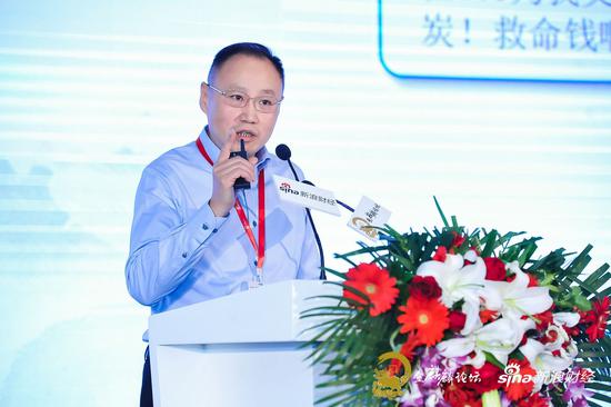 图为蚂蚁金服副总裁,保险事业群总裁尹铭