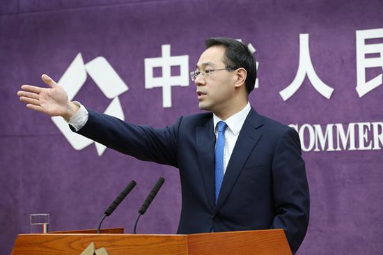 商务部:中美经贸磋商正在有条不紊按计划如期