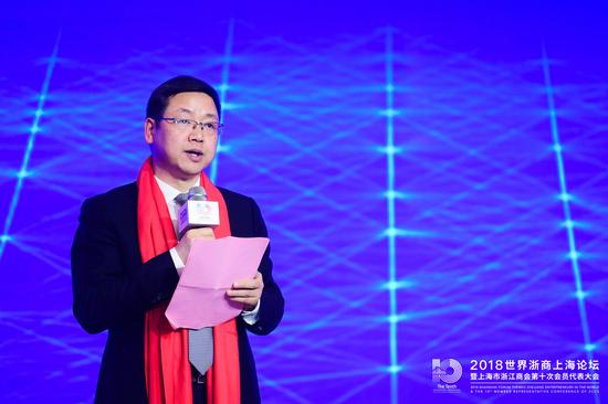 嘉善县委副书记、县长徐鸣阳