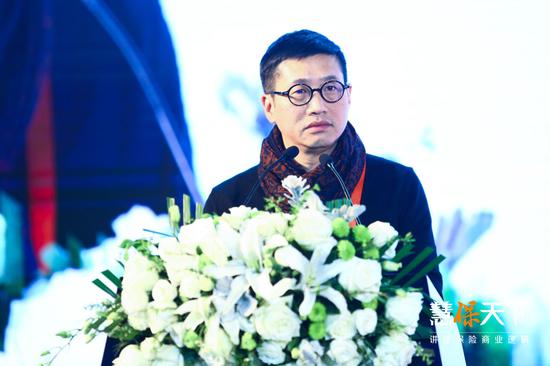 保安装老总_空调安装图片(2)