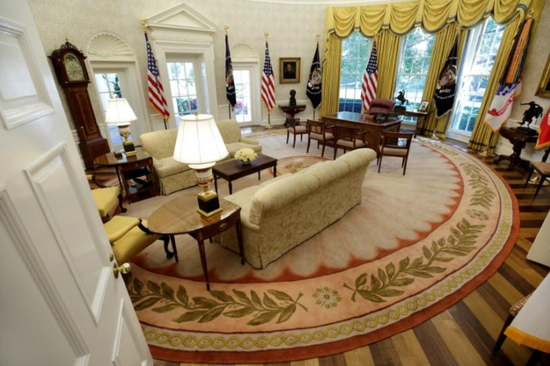 特朗普办公室白宫图片