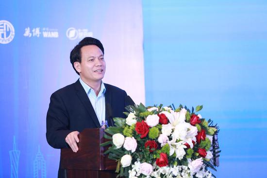 海南省发展和改革委员会副主任黄文川