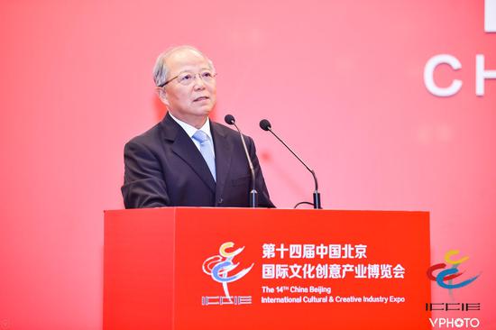 中国文物保护基金会理事长、文化部原副部长、国家文物局原局长励小捷