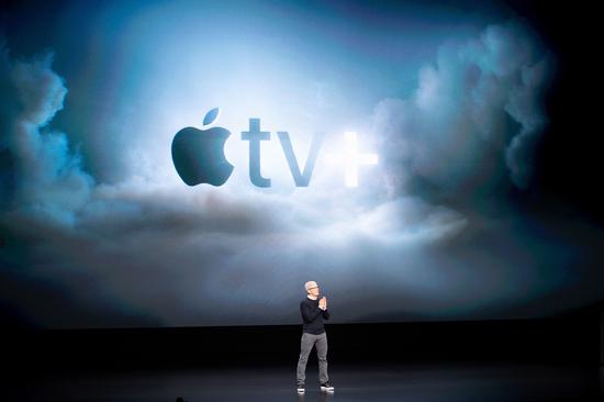 苹果公司首席执行官蒂姆·库克在3月份举办的Apple TV+发布会上讲话。