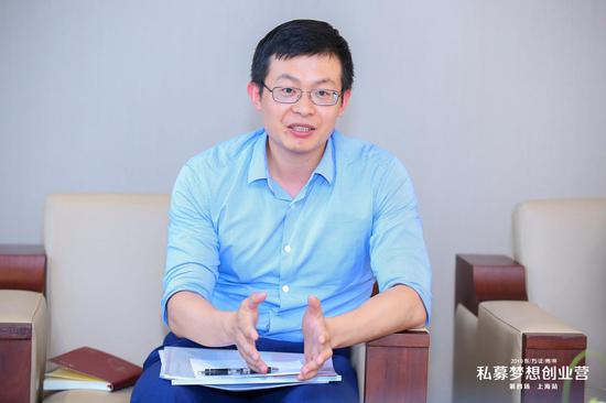 A组评委：罗素投资管理（上海）有限公司投资组合分析师黄辉