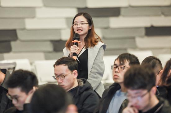 巨人网络投资者交流会：将在手游下半场发挥公