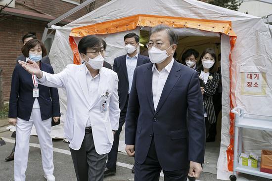 韩国政府考虑在首都圈全面启动防疫二级响应