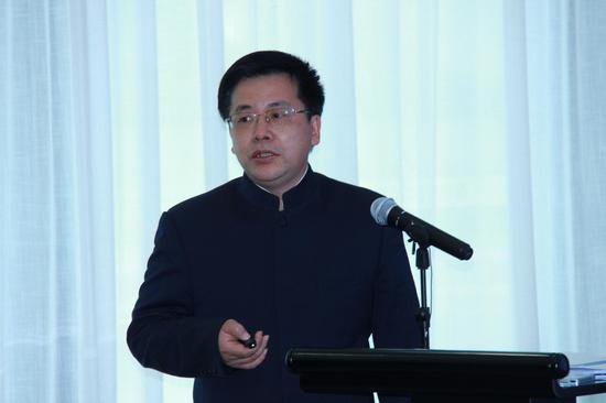 华夏新供给经济学研究院首席经济学家、中国民生银行研究院院长黄剑辉
