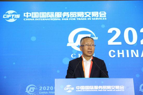 张健华：商业银行要与科技公司等跨界合作 建设供应链金融中台