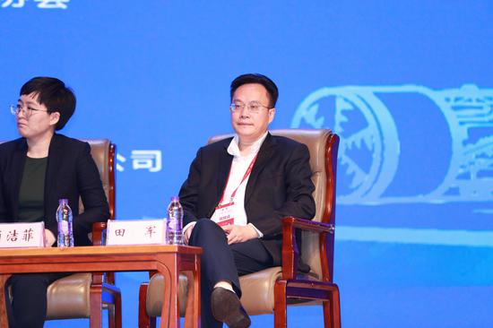 田军：年金更加注重公平和全覆盖 没有体现差异化