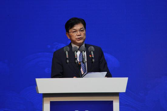 崔根良：数字经济正重塑世界经济 抓住数字经济制高点能引领未来