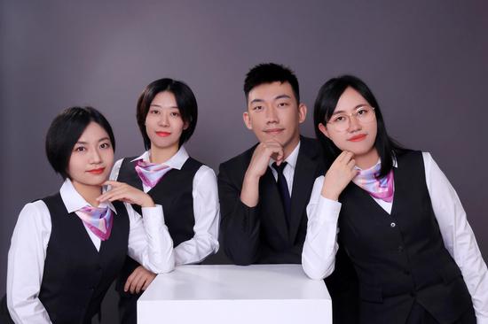 方若星 刁越 刘悦 杨涵潇