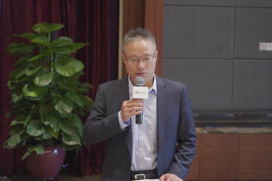 南方基金总经理杨小松参加2020中国分析师大会闭门午宴