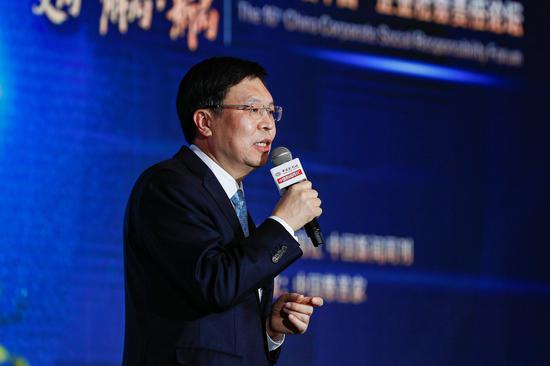 李鹏程：其实蒙牛利润只有1.5% 但蒙牛疫情期间捐了6.4亿元