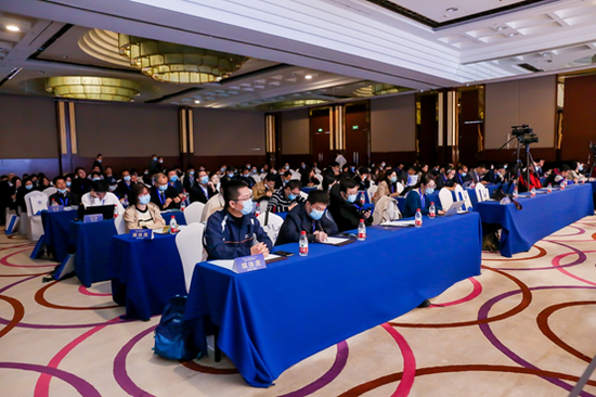 后疫情时代中国债券市场走向何方？大咖们给出这些建议