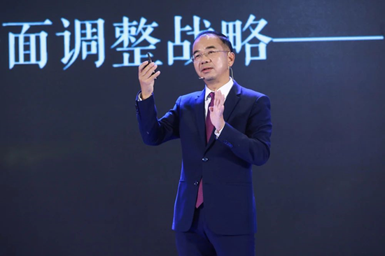 市值破800亿的欧派家居，正建立中国定制家居稳健发展新秩序！