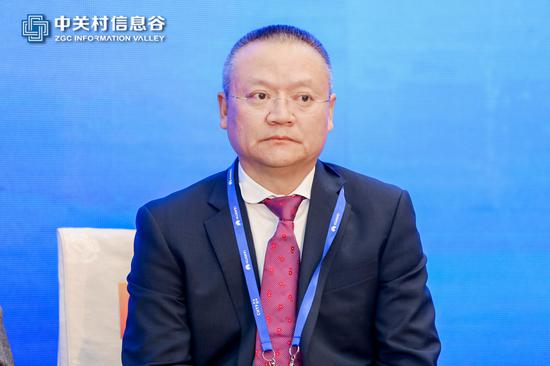 唐志成要给老百姓提供用得起的清洁能源