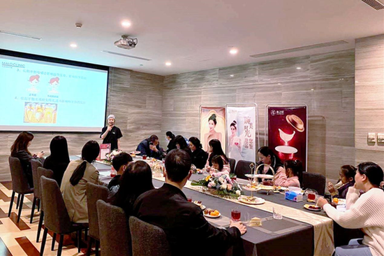 燕之屋郑州市场举办VIP口腔保健沙龙主题品鉴会