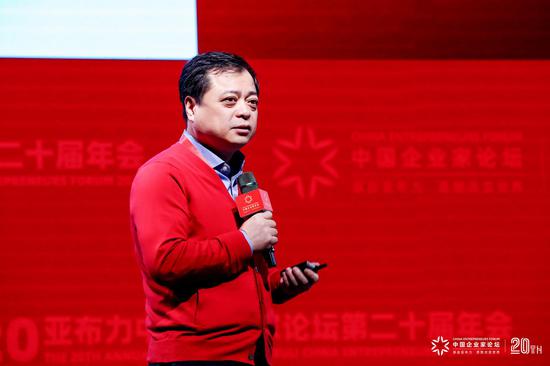南存辉：前面20年路不平坦，未来20年同样有未知，企业家没得选择