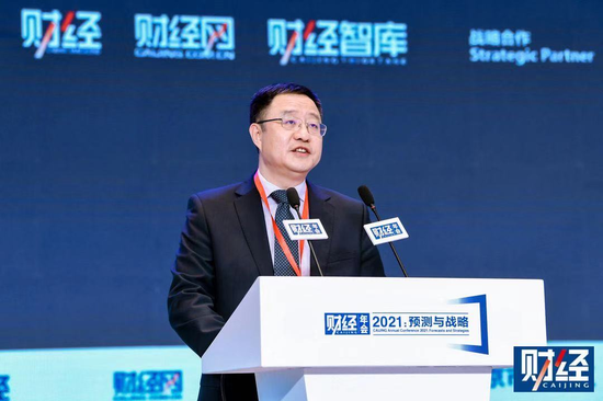 银保监会刘福寿：房地产金融化、泡沫化势头得到遏制