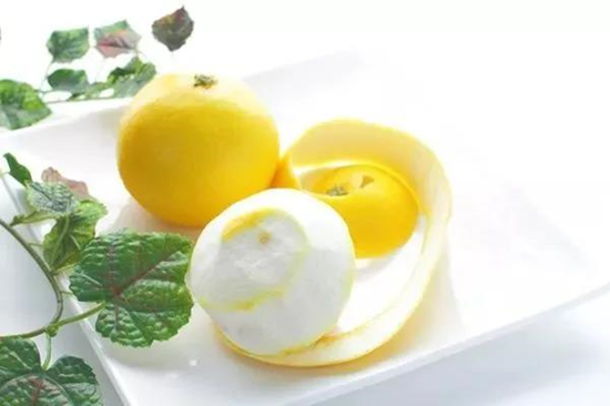 农夫山泉苏打天然水饮品口味上新日向夏橘的清香酸甜