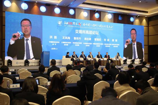 王凤海:尽快推出原油期权 抓紧研发上市成品油、天然气等期货产品