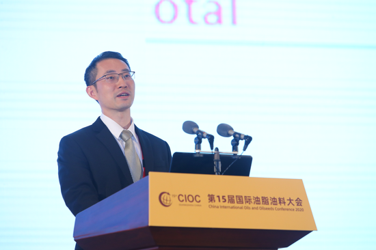 路易达孚刘炯：多模式利用衍生品市场管理经营风险