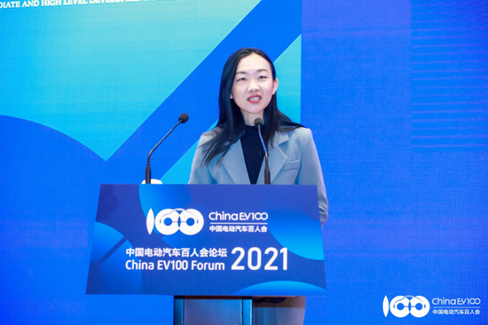 威马汽车首席增长官王鑫：智能汽车车主更年轻 对品牌更开放